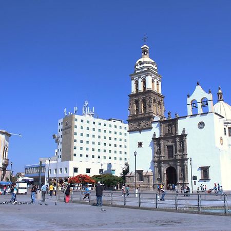Hotel Viena Irapuato Kültér fotó