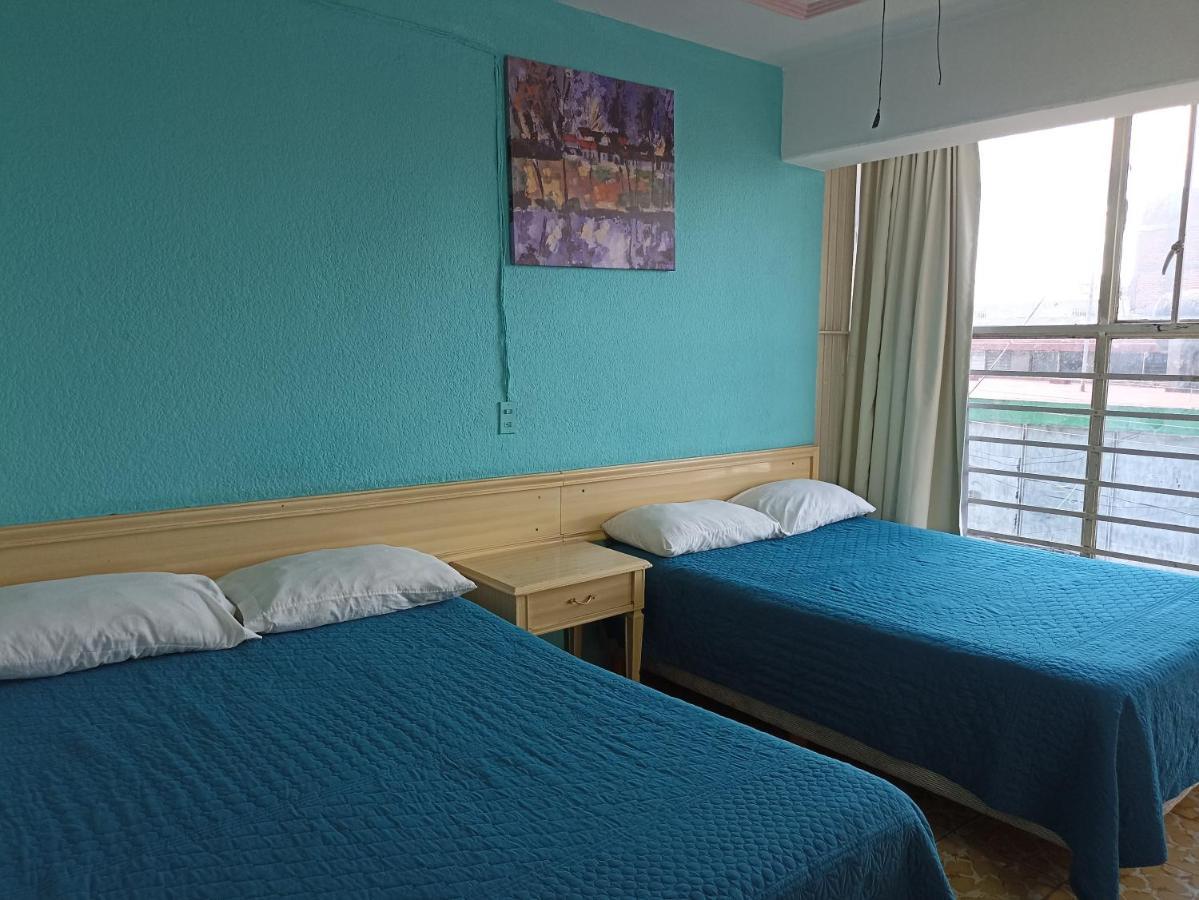 Hotel Viena Irapuato Kültér fotó