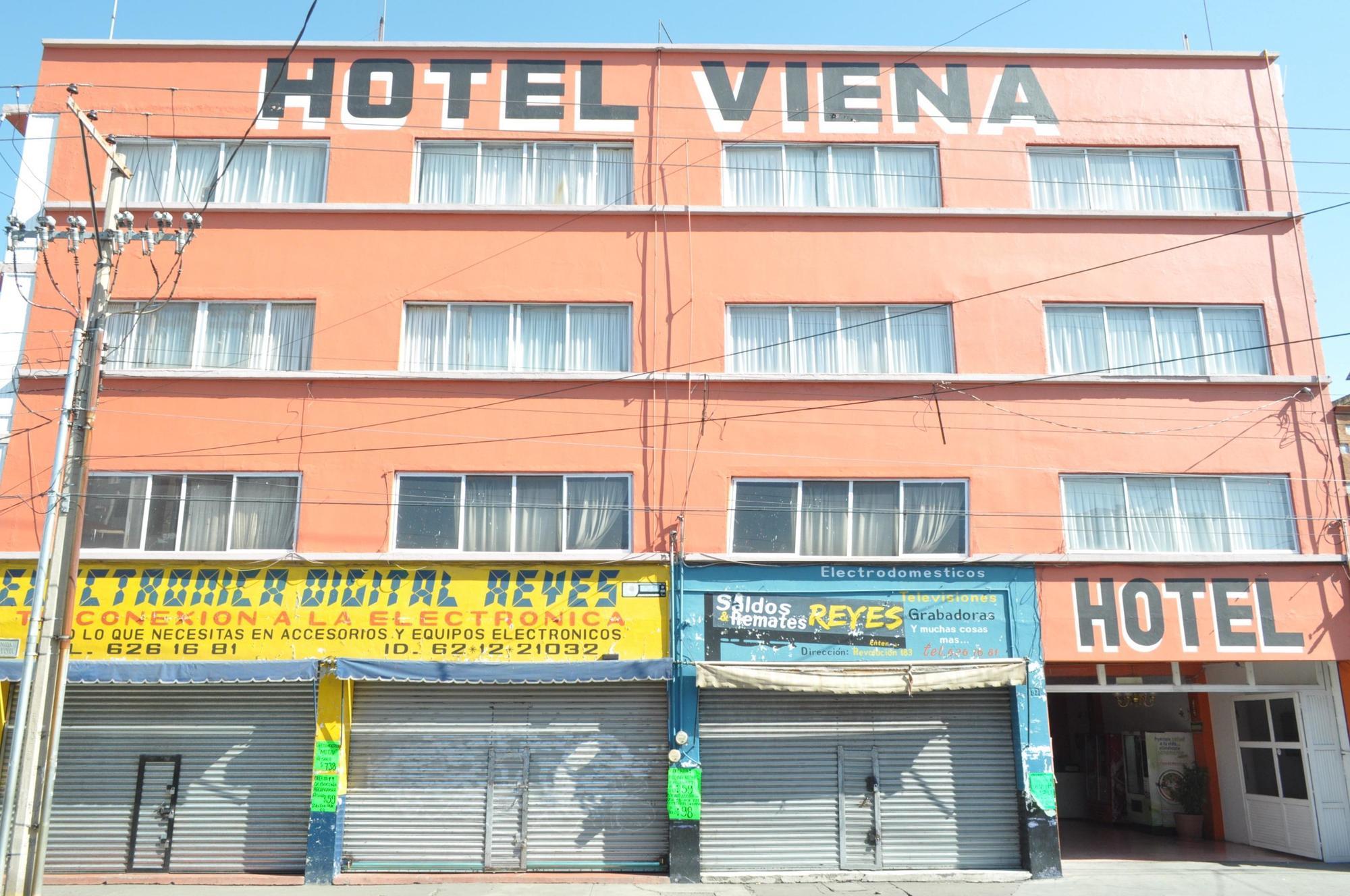 Hotel Viena Irapuato Kültér fotó