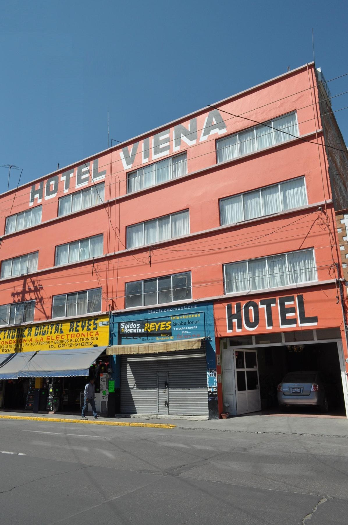 Hotel Viena Irapuato Kültér fotó